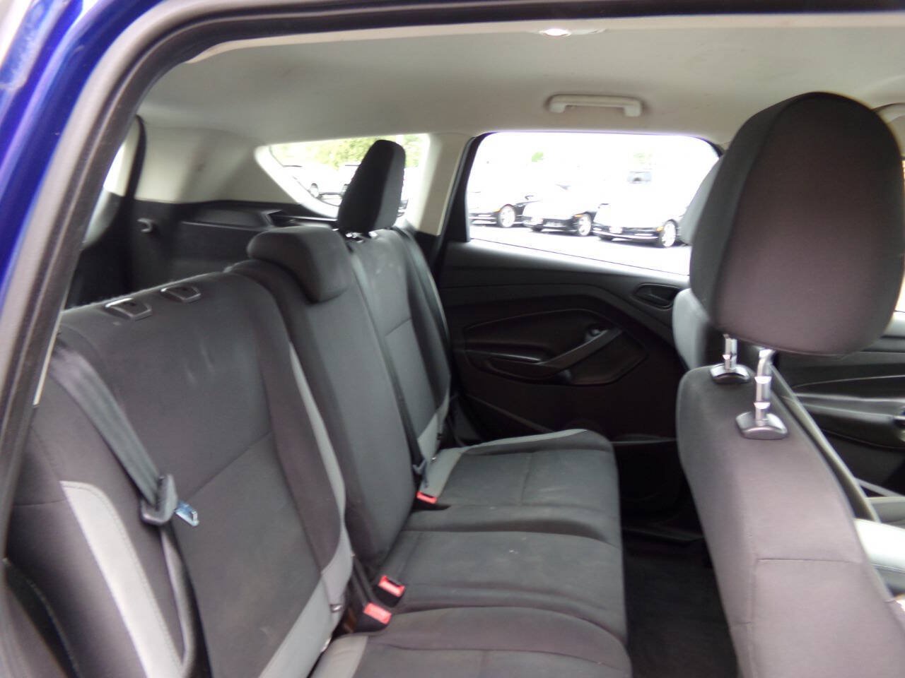 Used 2015 Ford Escape S FWD image 22