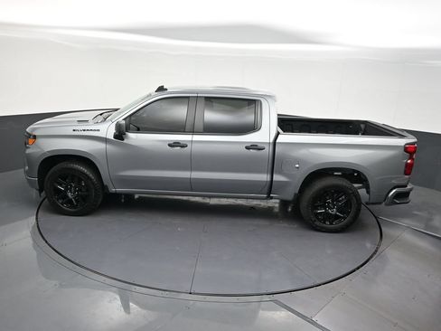Used 2025 Chevrolet Silverado 1500 Custom w/ Turbomax Blackout Package RWD image 11