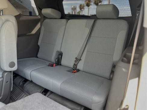 Used 2019 Chevrolet Traverse LT image 5