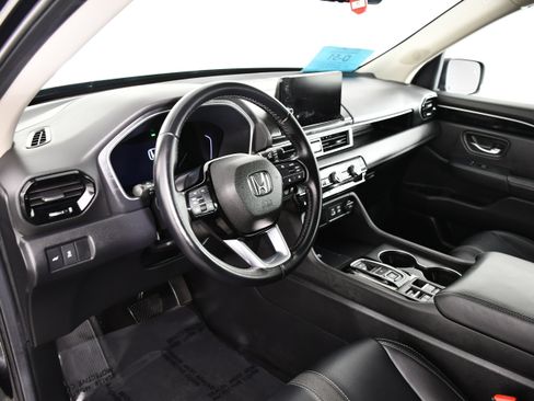 Certified 2025 Honda Pilot EX-L image 37