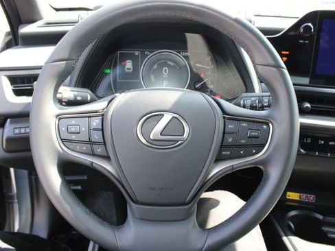 Certified 2023 Lexus UX 250h FWD w/ Accessory Package (Z1) image 16