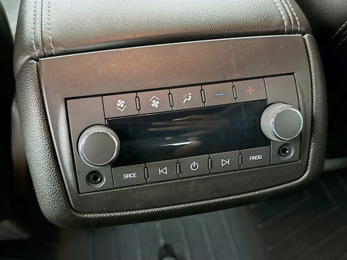 Used 2016 Buick Enclave Premium w/ Experience Buick Package image 28