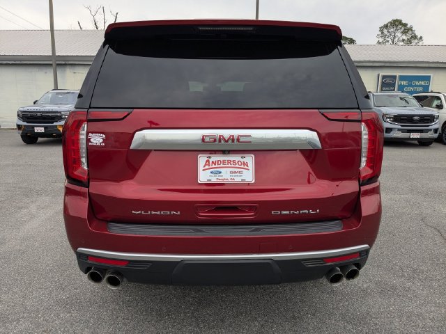 Used 2022 GMC Yukon Denali AWD/4WD image 5