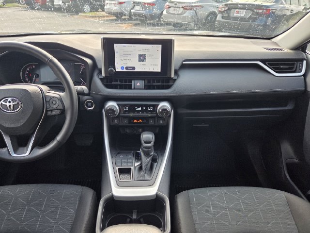 Used 2024 Toyota RAV4 XLE AWD/4WD image 14