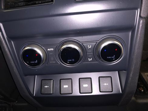 Used 2020 Land Rover Defender 110 S image 55