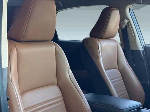 Used 2018 Lexus NX 300 AWD image 32