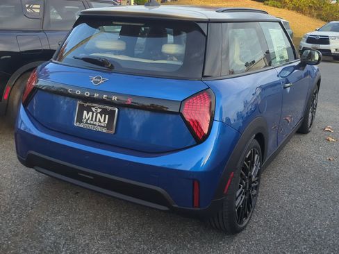 Used 2025 MINI Cooper S image 10