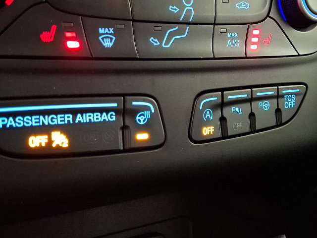 Used 2018 Ford Escape Titanium AWD/4WD image 25