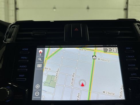 Used 2022 Toyota 4Runner TRD Off-Road Premium image 26