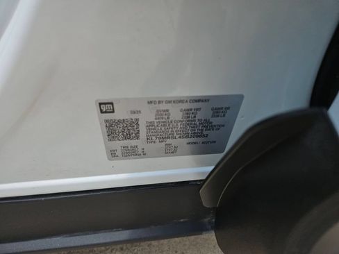 Used 2025 Chevrolet TrailBlazer LT AWD/4WD image 29