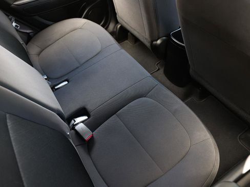 Used 2015 Kia Soul image 12