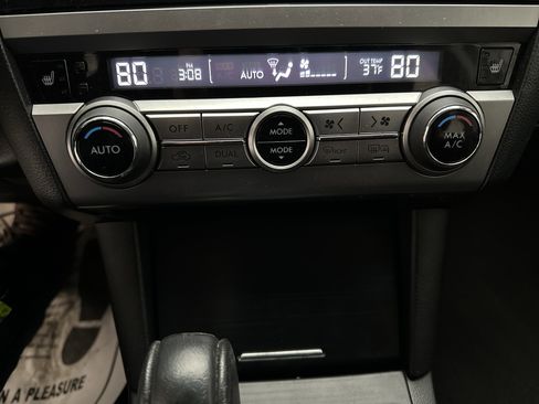 Used 2015 Subaru Legacy 2.5i Premium image 30