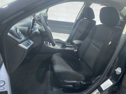 Used 2012 MAZDA MAZDA3 i Touring image 11