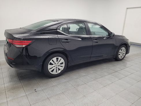 Used 2025 Nissan Sentra S FWD image 10
