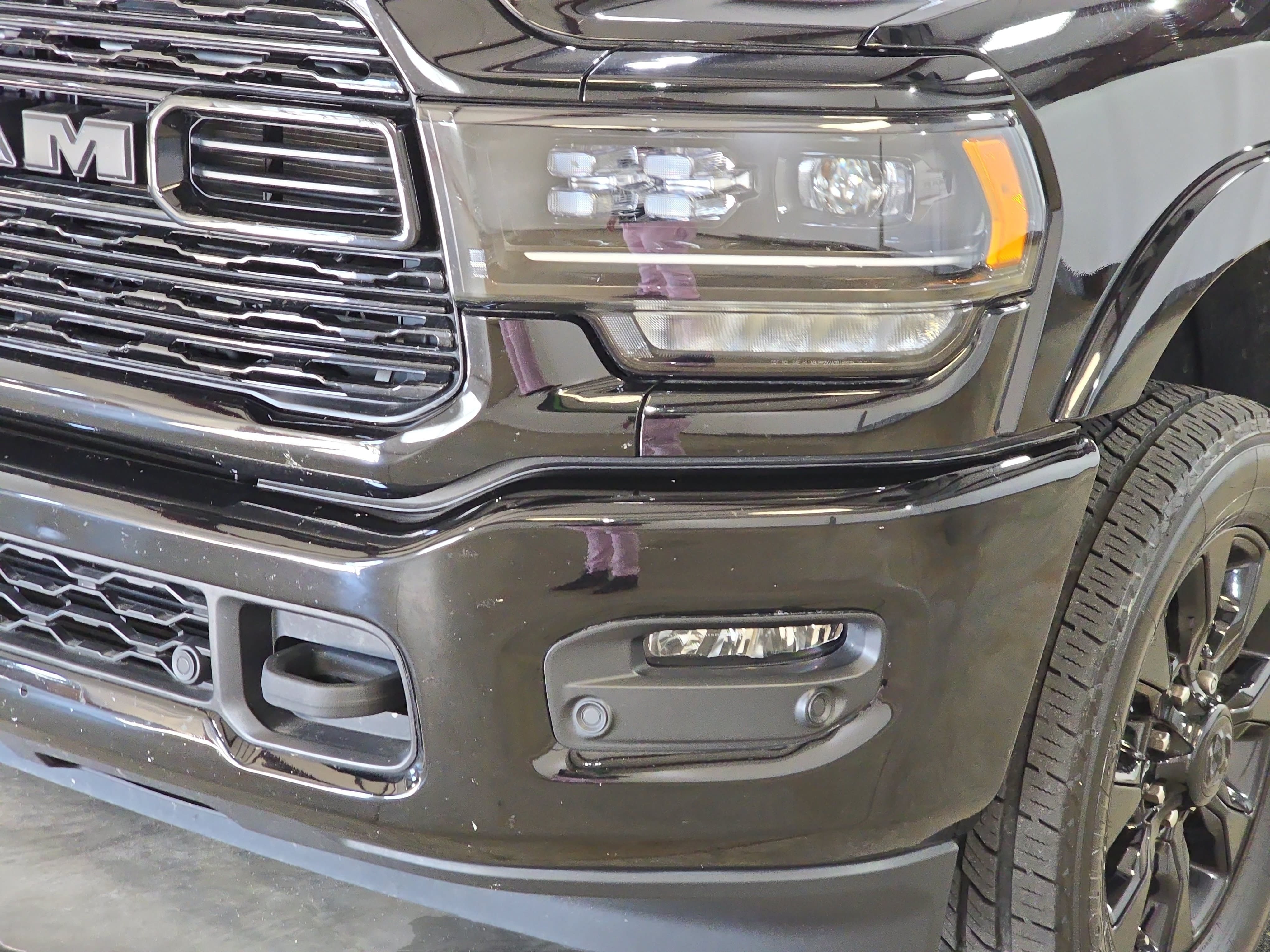 Used 2022 RAM 2500 Limited AWD/4WD image 29