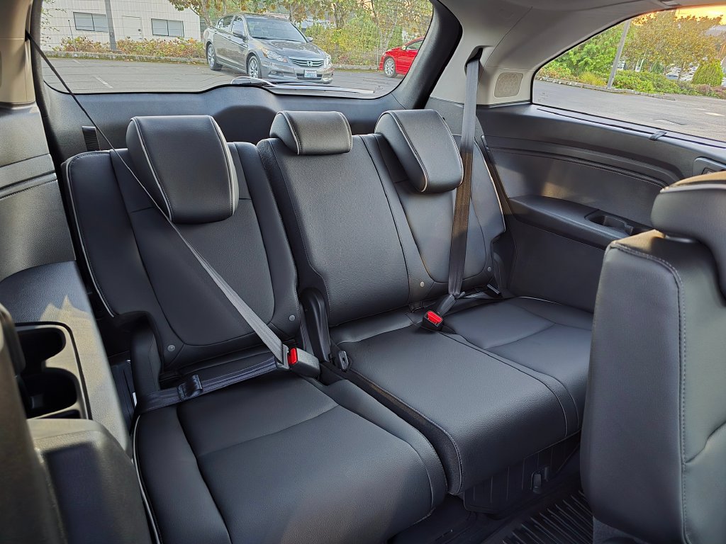 New 2027 Honda Odyssey Elite image 8