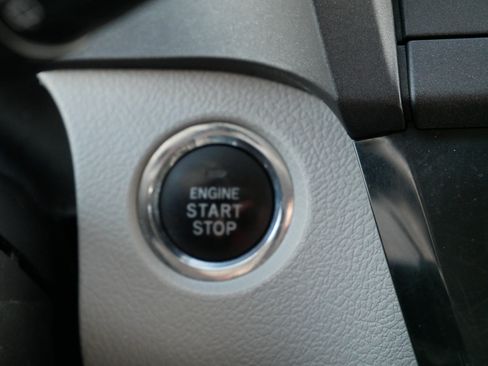 Used 2015 Toyota Sienna XLE w/ XLE Navigation Package FWD image 29