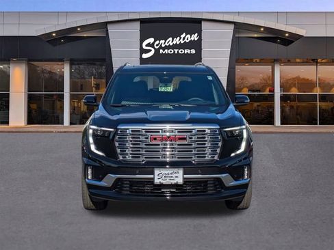 New 2026 GMC Acadia Denali w/ Super Cruise Package image 8