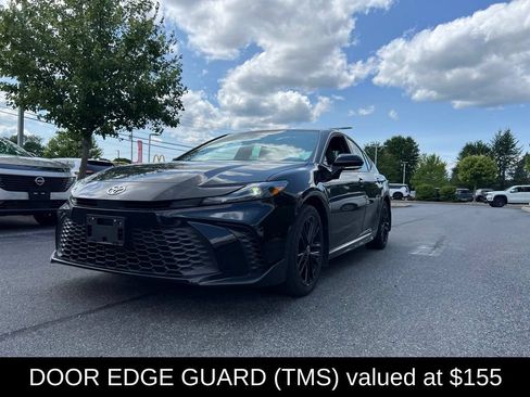 Used 2025 Toyota Camry SE w/ Convenience Package AWD/4WD image 6