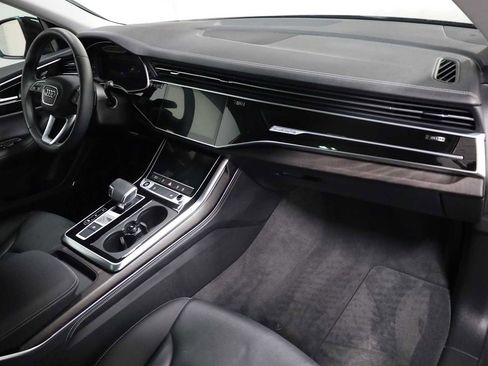 Used 2023 Audi Q8 Premium Plus w/ Premium Plus Package image 6