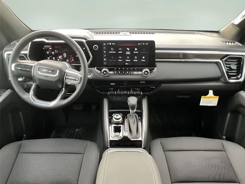 New 2026 GMC Canyon Elevation w/ Convenience Package image 15