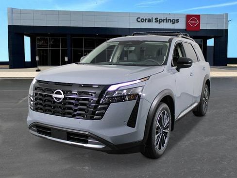 New 2026 Nissan Pathfinder Platinum w/ Cargo Package FWD image 1