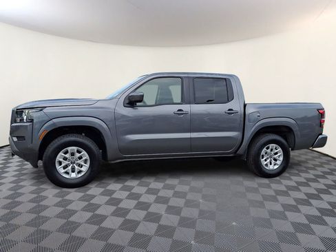 Used 2024 Nissan Frontier SV AWD/4WD image 8