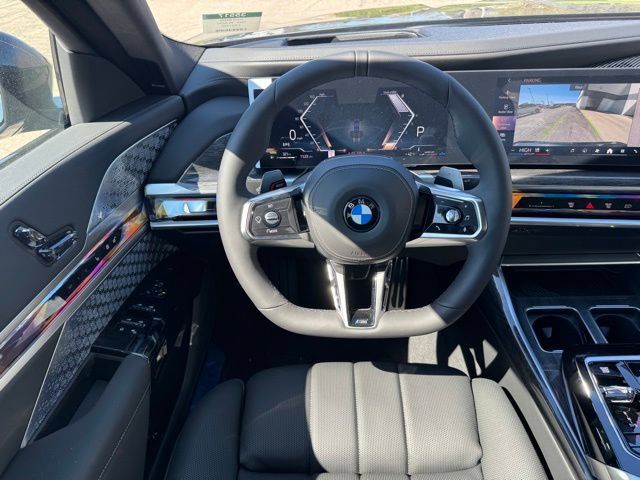 New 2026 BMW 760i xDrive w/ Premium Package AWD/4WD image 17