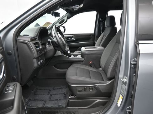 Used 2023 Chevrolet Tahoe LS RWD image 11
