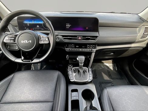Used 2024 Kia Seltos SX w/ SX Sunroof Package AWD/4WD image 7