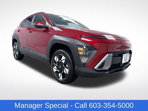 Used 2025 Hyundai Kona SEL AWD/4WD image 1