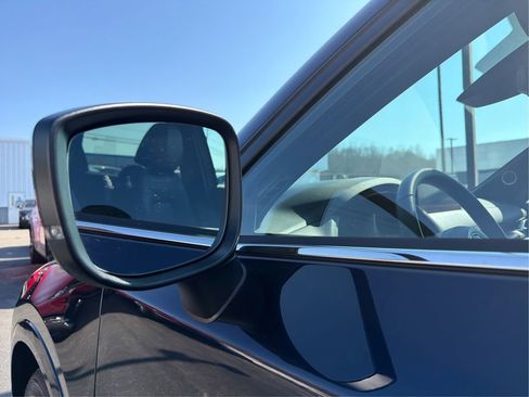 Used 2025 MAZDA CX-5 Signature image 26