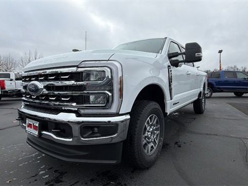 New 2026 Ford F250 Lariat image 9