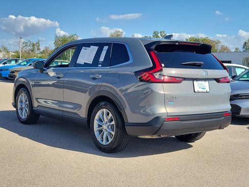 Used 2025 Honda CR-V EX-L image 4