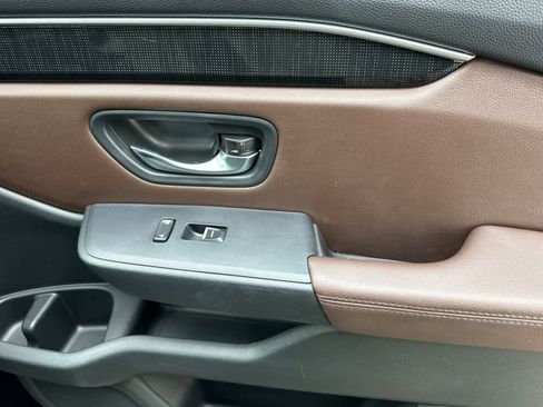 Certified 2023 Honda Pilot Elite image 21