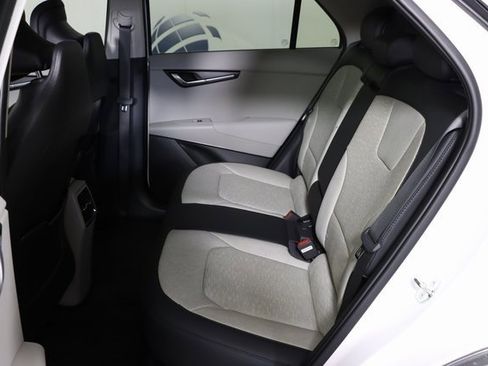 Used 2023 Kia Niro Wave image 19