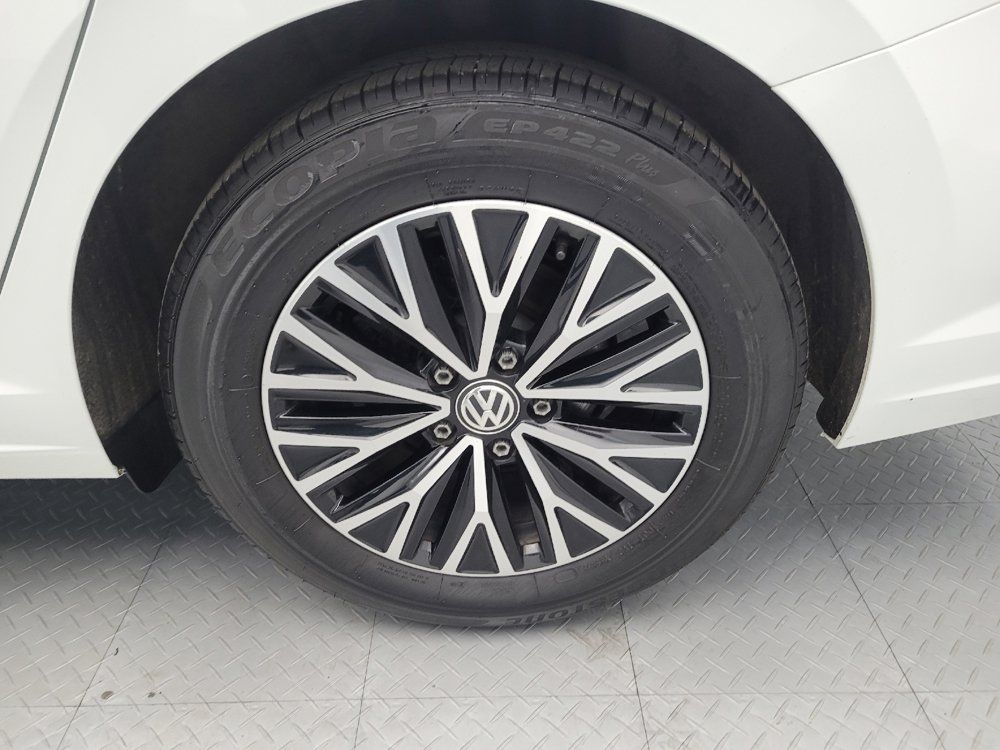 Used 2021 Volkswagen Jetta SE w/ SE Cold Weather Package FWD image 31