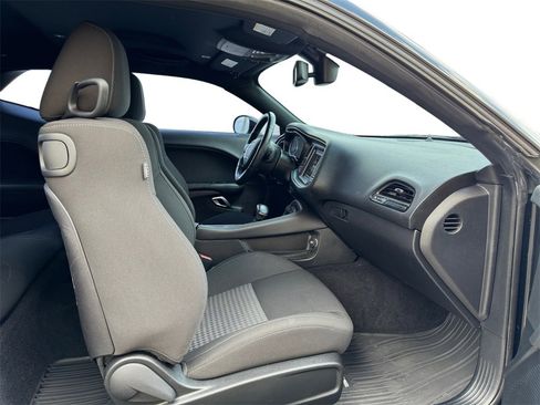 Used 2020 Dodge Challenger GT image 18