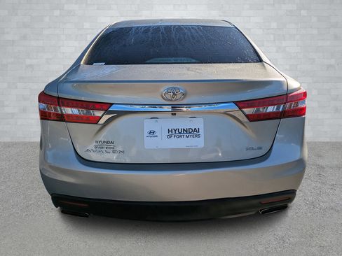 Used 2014 Toyota Avalon XLE image 6