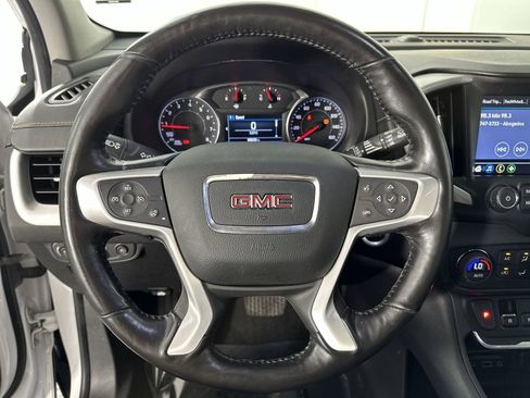 Used 2018 GMC Terrain SLT w/ Preferred Package image 14