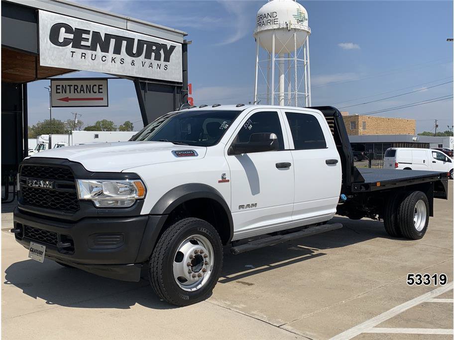 Used 2021 RAM 5500 Tradesman RWD image 1