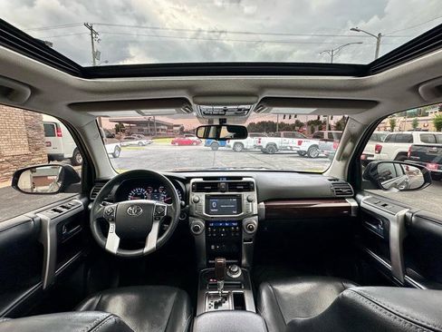 Used 2019 Toyota 4Runner Limited AWD/4WD image 18
