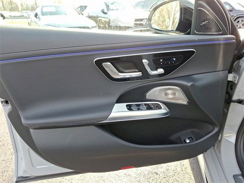 New 2026 Mercedes-Benz E 350 4MATIC Sedan image 12