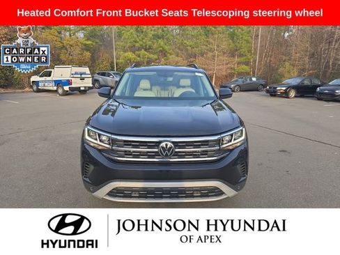 Used 2023 Volkswagen Atlas SE w/ Panoramic Sunroof Package image 11