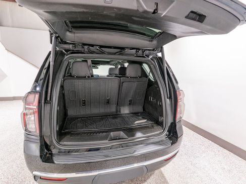 Used 2023 Chevrolet Tahoe LT w/ LT Signature Plus Package RWD image 33