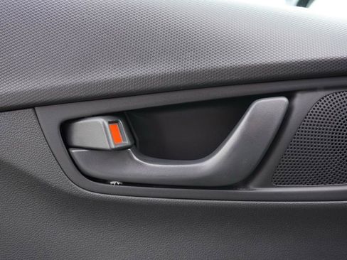 Used 2023 Hyundai Kona SEL w/ Cargo Package image 11