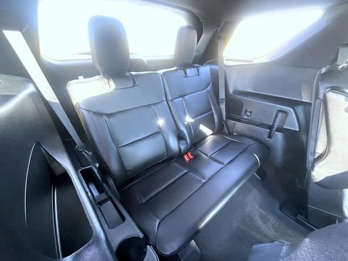 Used 2023 Ford Explorer ST-Line w/ Class IV Trailer Tow Package image 20