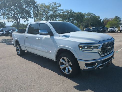 Used 2021 RAM 1500 Limited AWD/4WD image 2