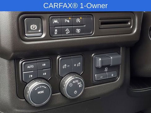 Used 2024 Chevrolet Tahoe Z71 w/ Luxury Package image 14