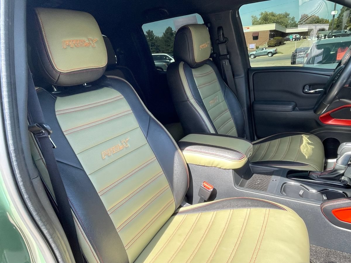 Used 2022 Nissan Frontier Pro-X RWD image 11